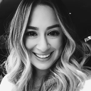 Meet your Posher, Shania